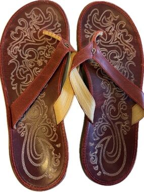 OluKai Women's Red and Tan Leather Flip Sandals